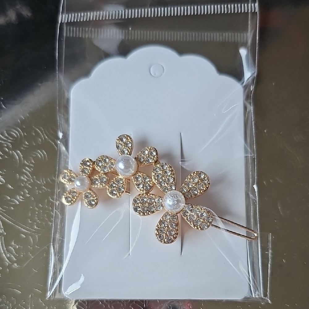 New Gold Tone Pearl And Rhinestone Floral Flower Hair Clip